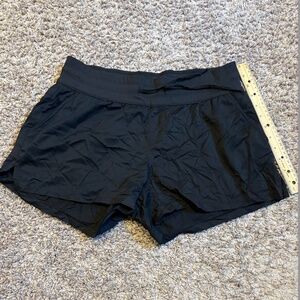 The North Face Women's Athletic Shorts Black Size Medium